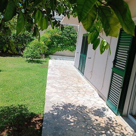 Ferienwohnung Valentinas Garden Split Exterior foto