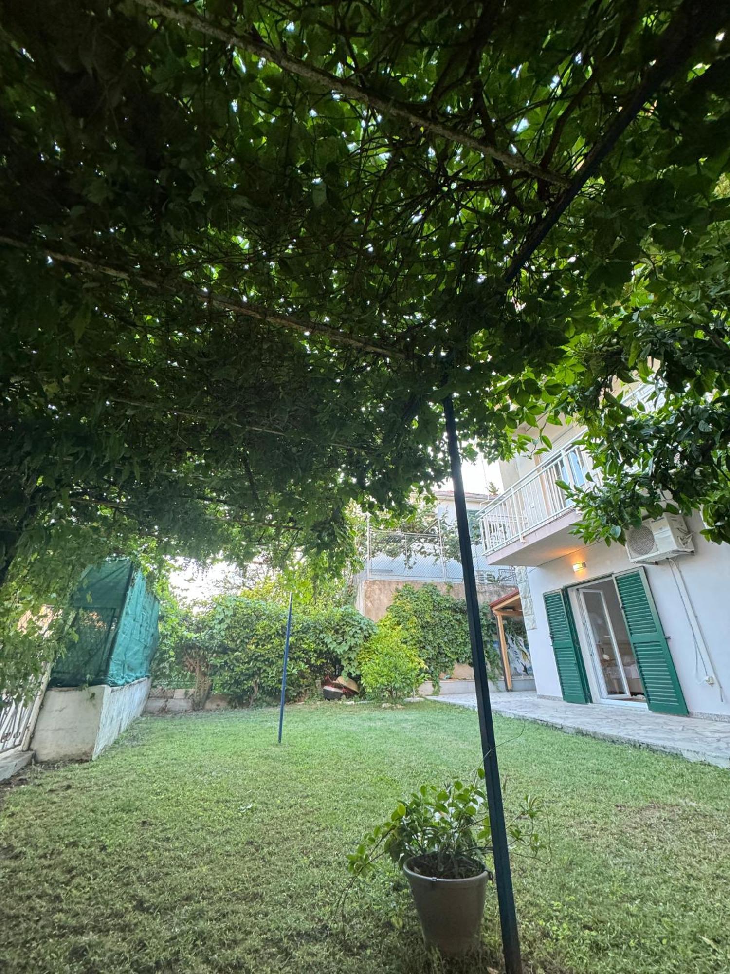 Ferienwohnung Valentinas Garden Split Exterior foto